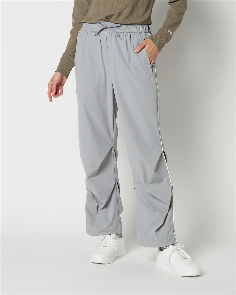 ナイロンストレッチパンツ