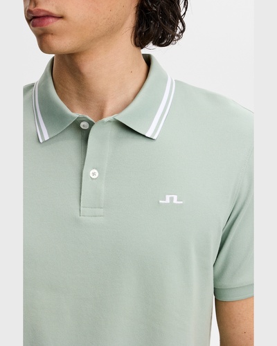 ライトグリーン