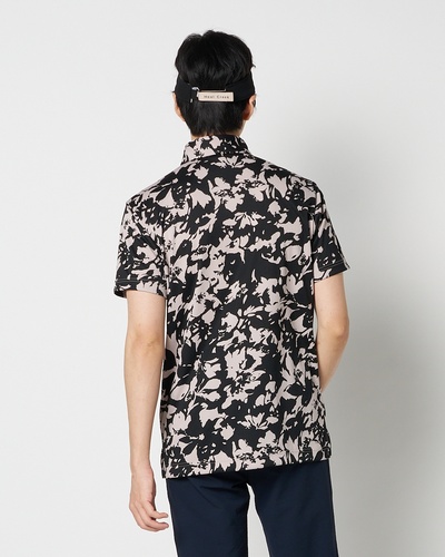 ライトベージュ