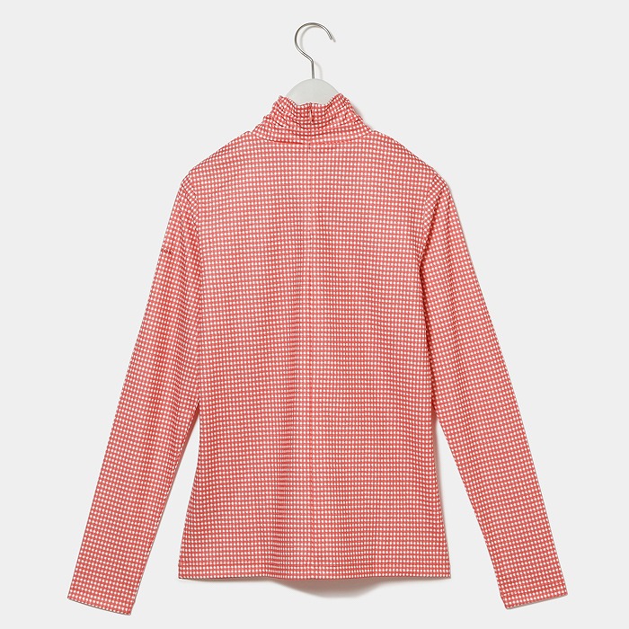 サーモンピンク