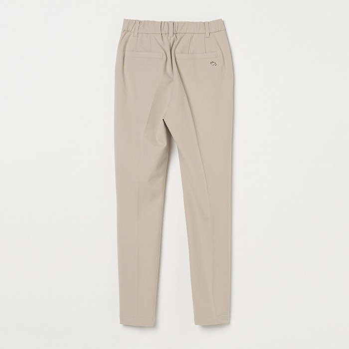 ライトベージュ