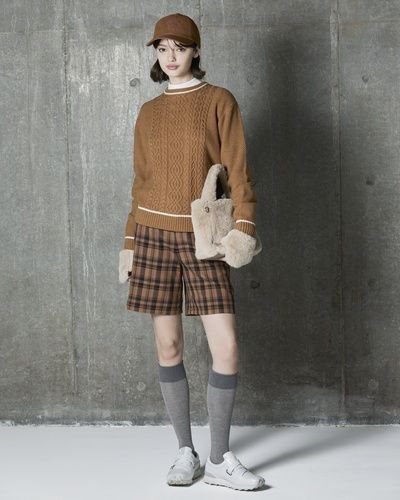 ブラウン