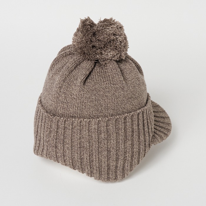 ライトベージュ