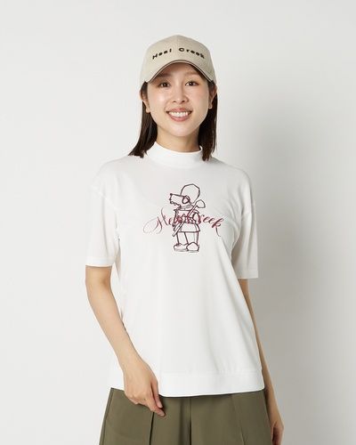 オフホワイト
