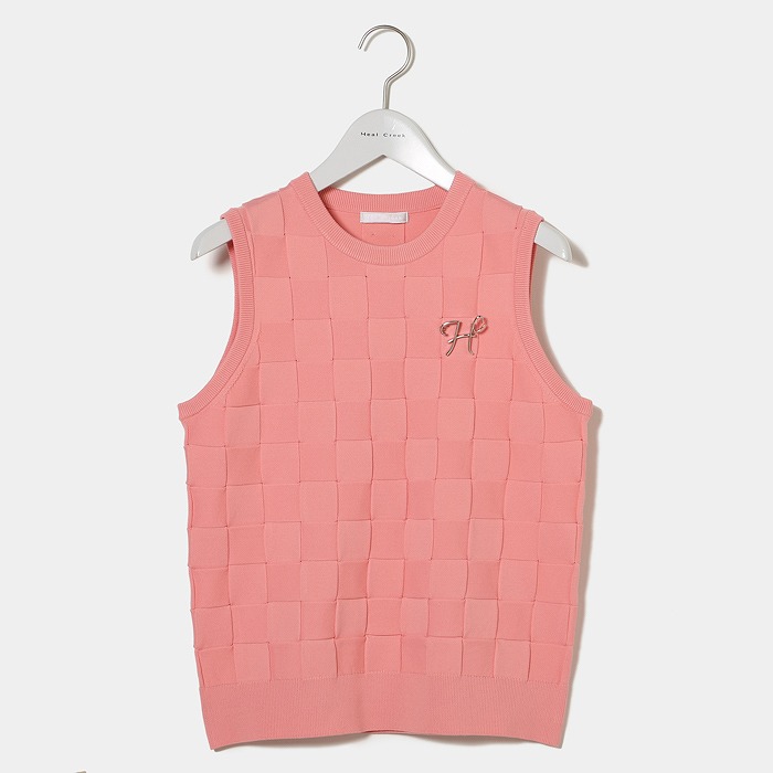 サーモンピンク