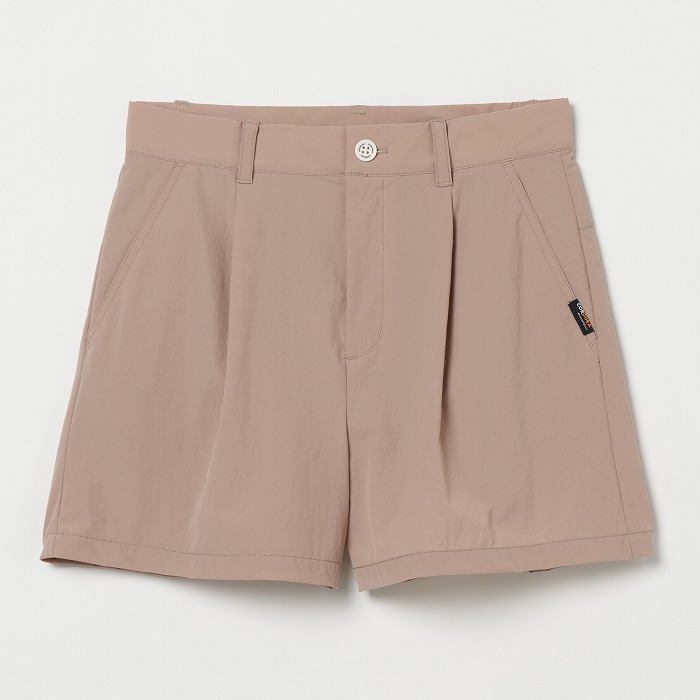 ライトブラウン