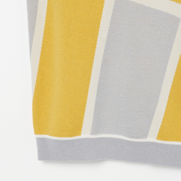 グレー×イエロー