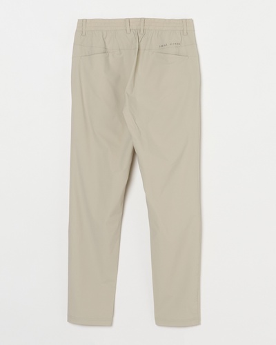 ライトベージュ