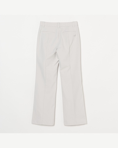 ライトベージュ