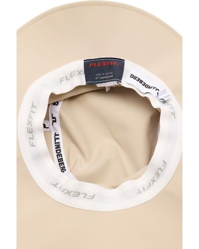 アイボリー