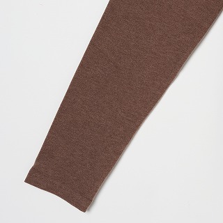 ライトブラウン