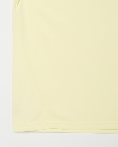 ライトイエロー