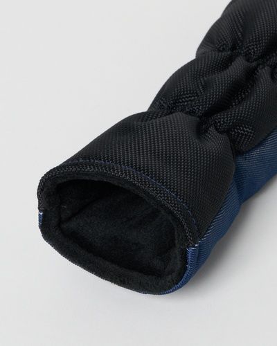 ネイビー