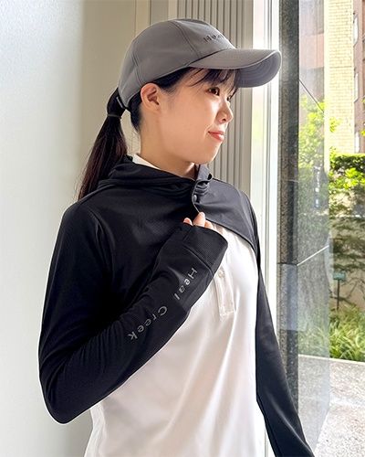 ブラック