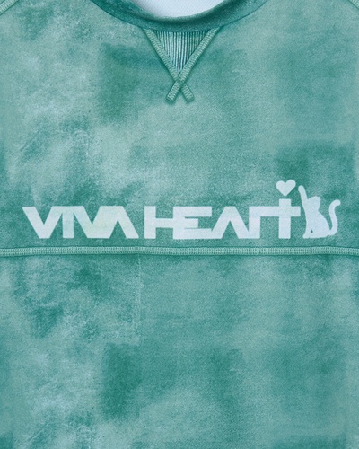 ライトグリーン