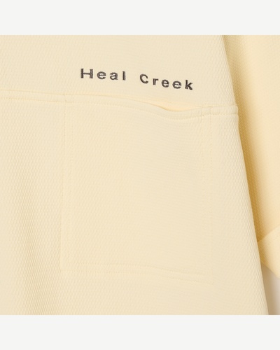 ライトイエロー