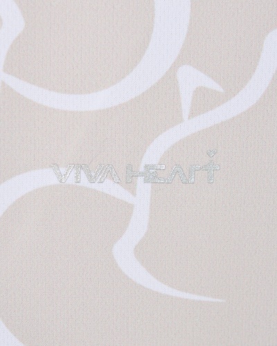 ライトベージュ