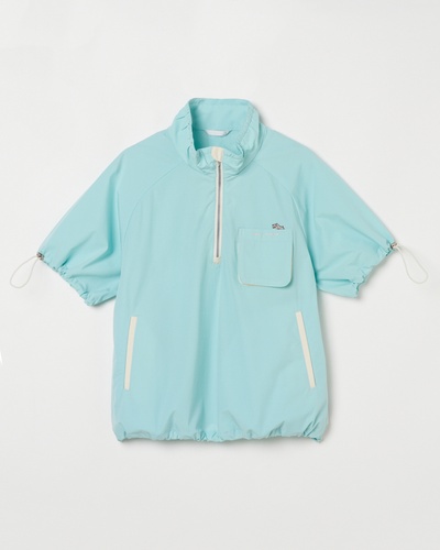 ライトグリーン