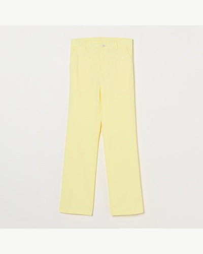 ライトイエロー