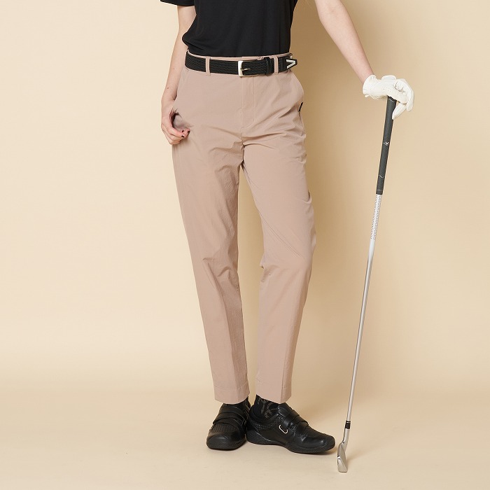 ライトブラウン