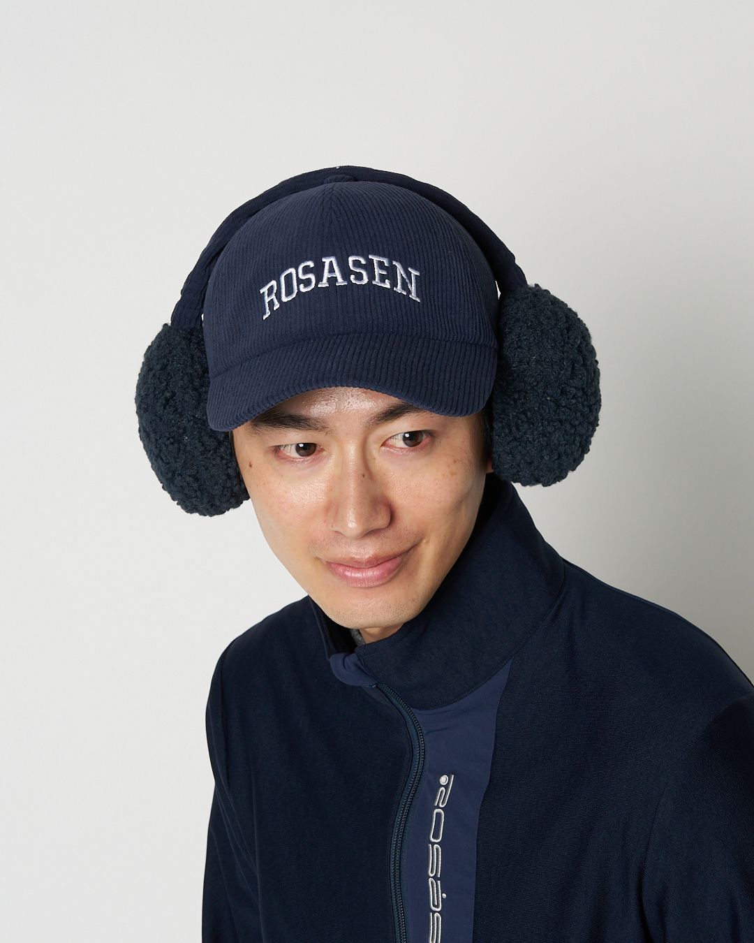 ネイビー