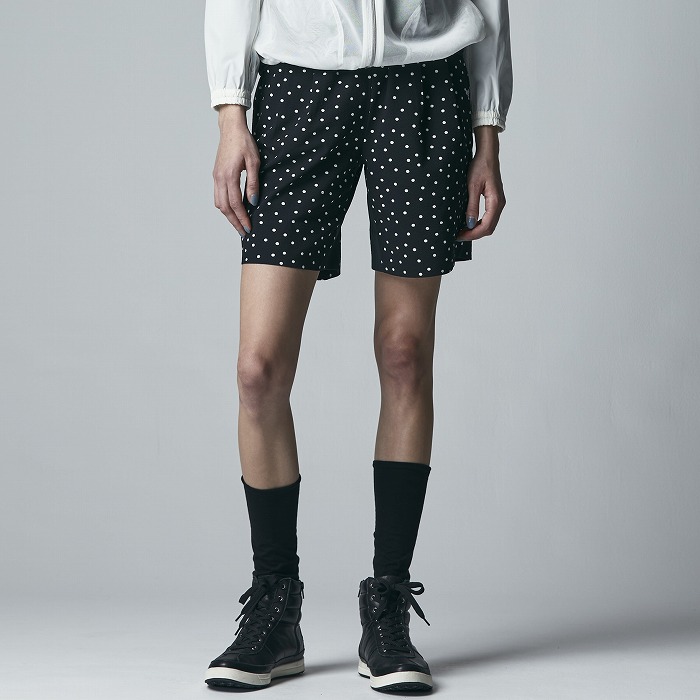 MUNITALP（ムニタルプ） 60タイプライターボタニカルプリントハーフパンツ