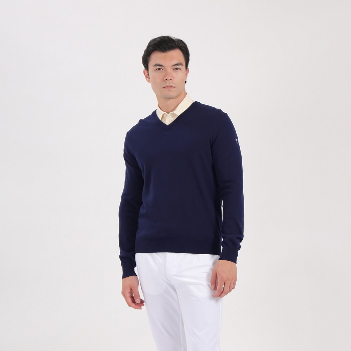 CHERVO（シェルボ）Vネックセーター