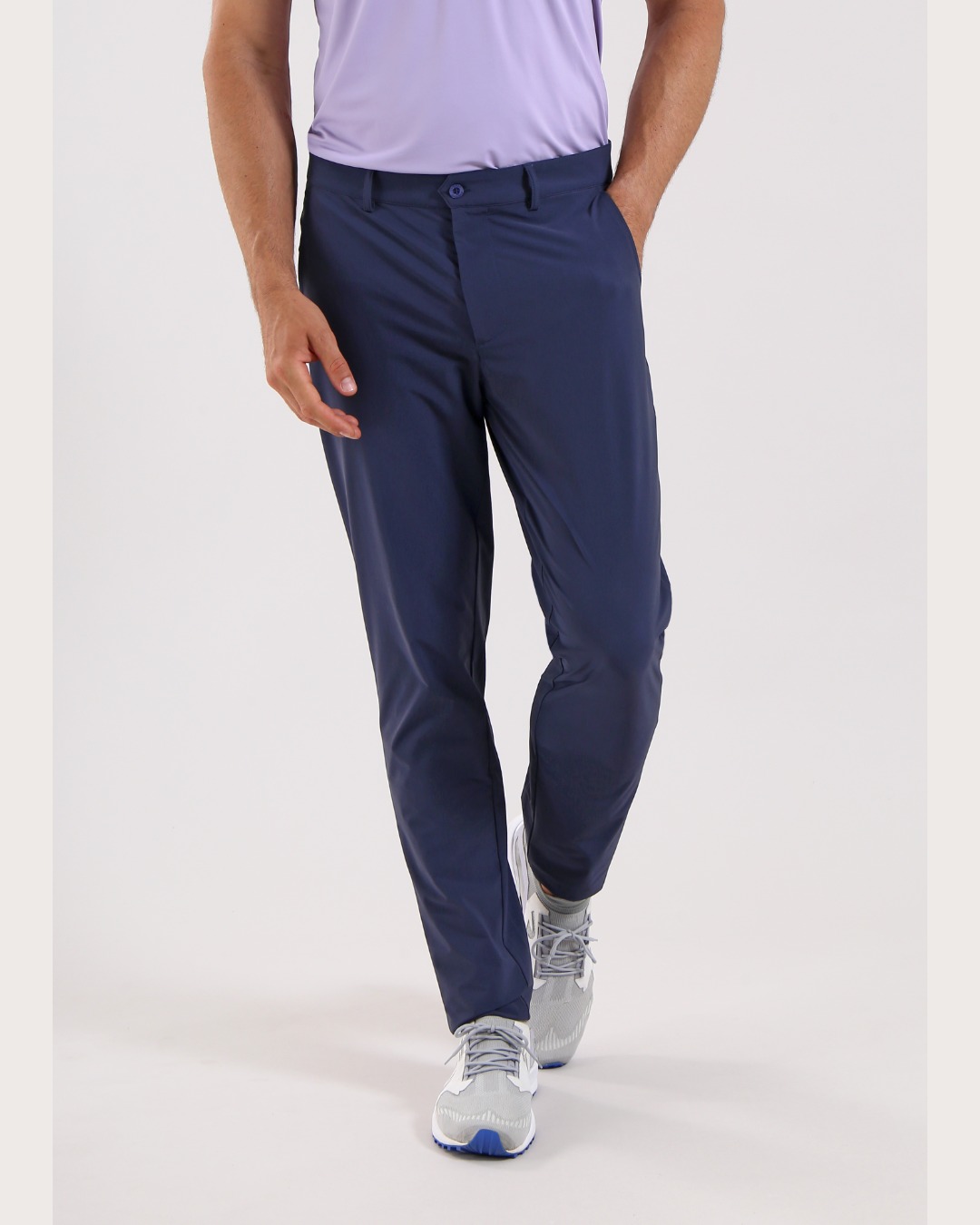 CHERVO（シェルボ）軽量撥水ストレッチパンツ