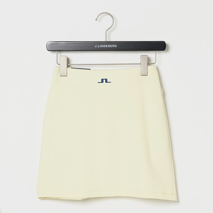 J.LINDEBERG（ジェイリンドバーグ）ベーシックショートスカート