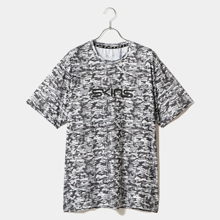SKINS（スキンズ）アクティブウェア プリントTシャツ